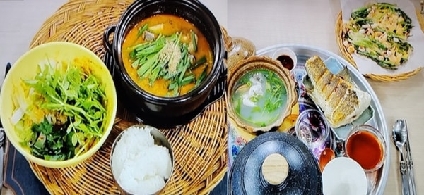 냉장고를부탁해2 75회 김풍 비빔당면 장어탕 만드는법 샘킴 동래파전 두릅솥밥 농어맑은탕 ....