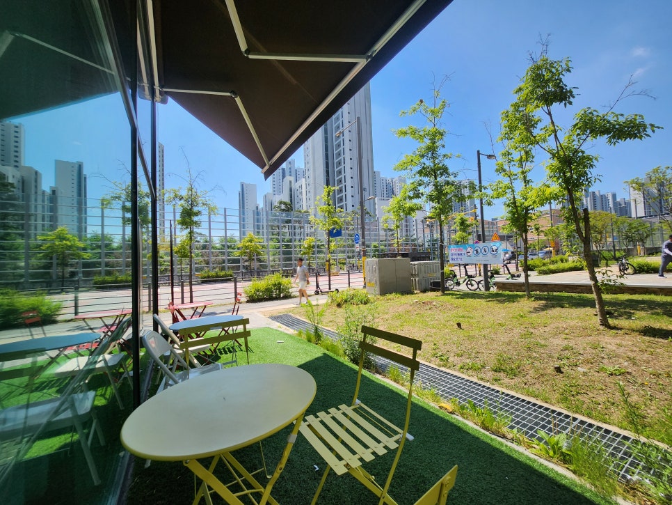 카페만월경 덕계역점 사진 5