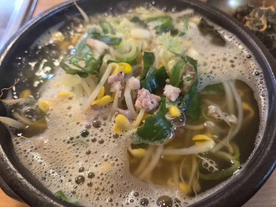먹고을전주콩나물국밥 묵동본점 사진 4
