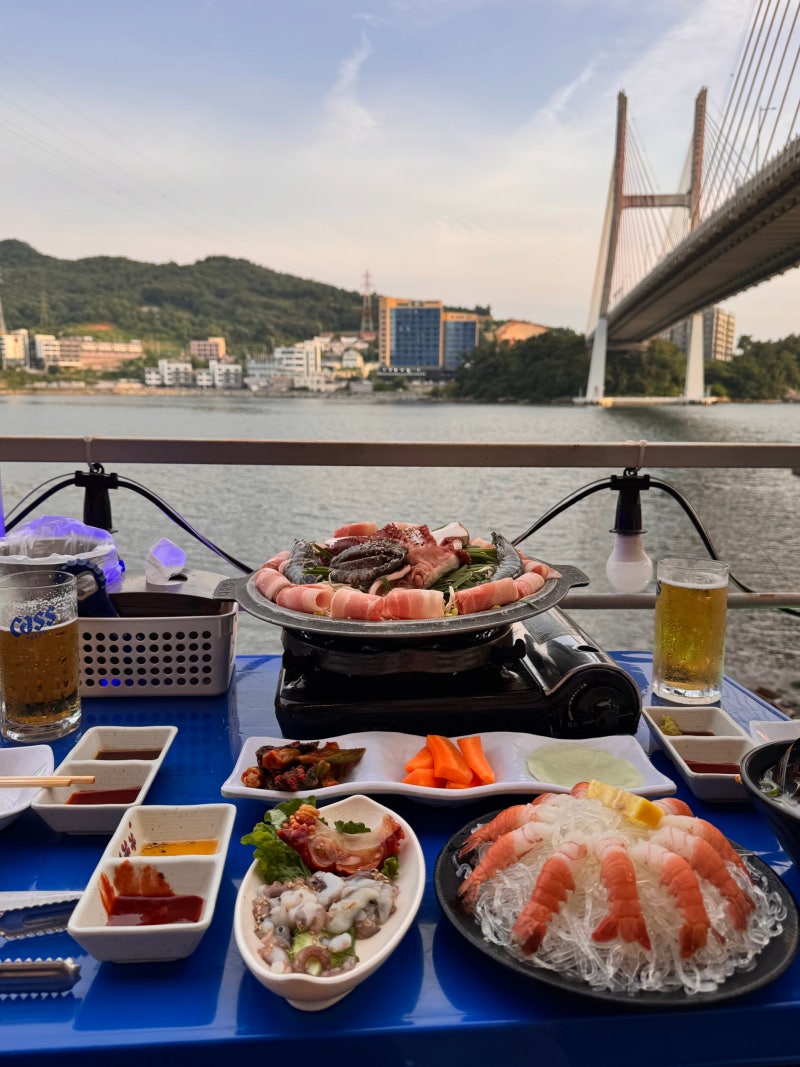전남 여수 갯뻘소리 낭만포차 77번 | 여행 중 가장 맛있었던 돌문어삼합 맛집 애견동반 후기
