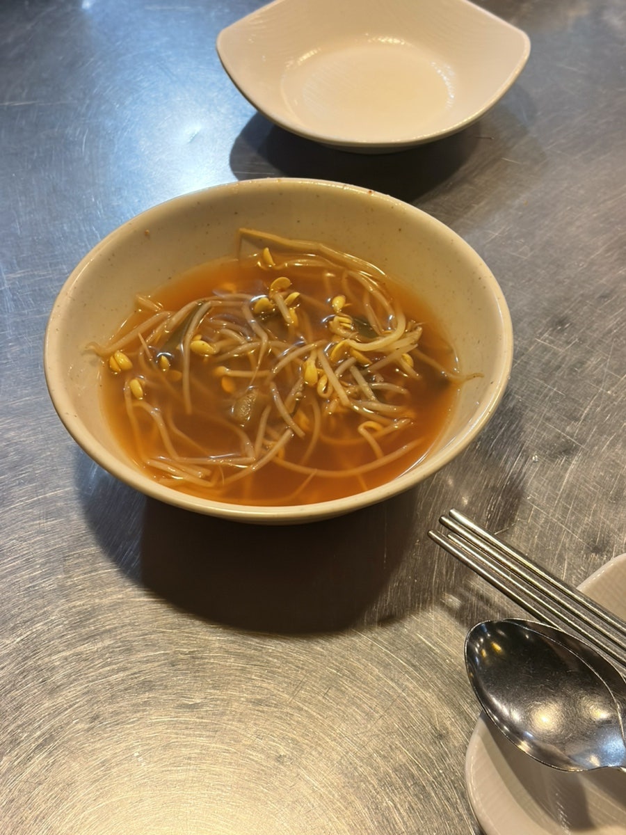 쌍둥이네 수제비대합탕 사진 5