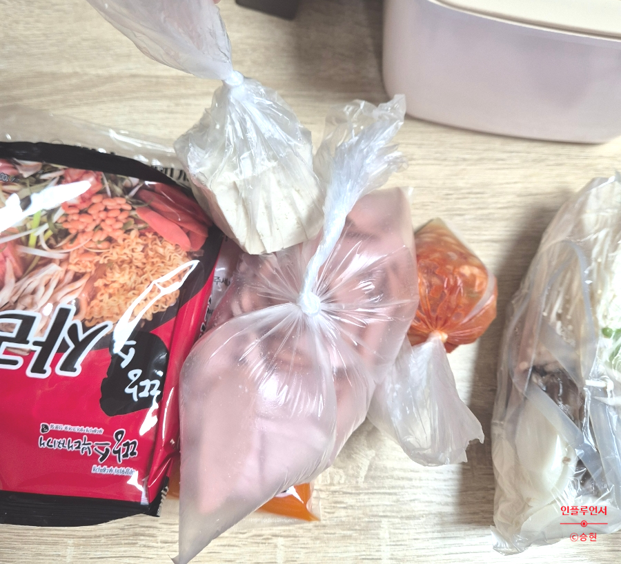 땅스부대찌개 논현동점 사진 3