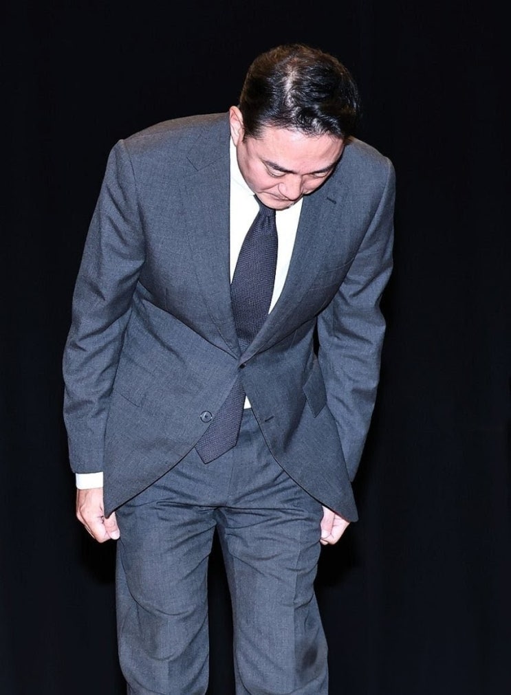 [이슈] JTBC 등 중앙그룹 계열사 회생절차 신청, <b>홍정도 부회장</b>... 