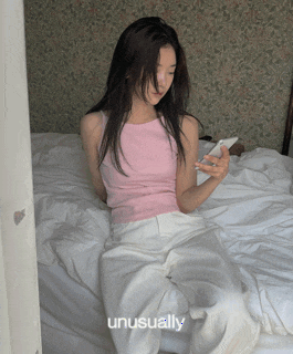  언유즈얼리 로엔 보트넥 나시 - 사계절용 기본 레이어링웨어 분석