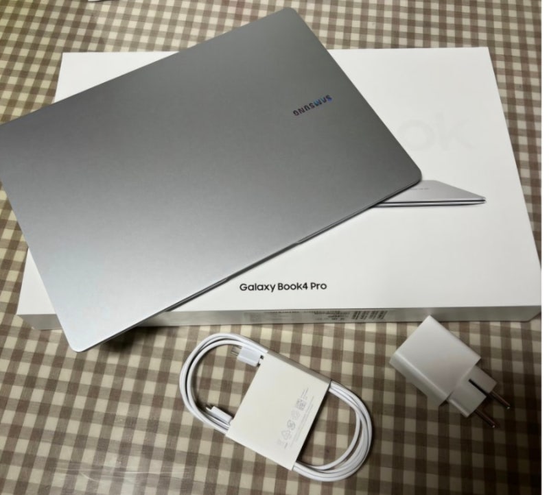 삼성전자 갤럭시북4 프로 NT940XGQ-A51A 가벼운 대학생 노트북 정보공유