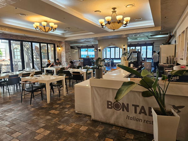 본테이블 사진 1