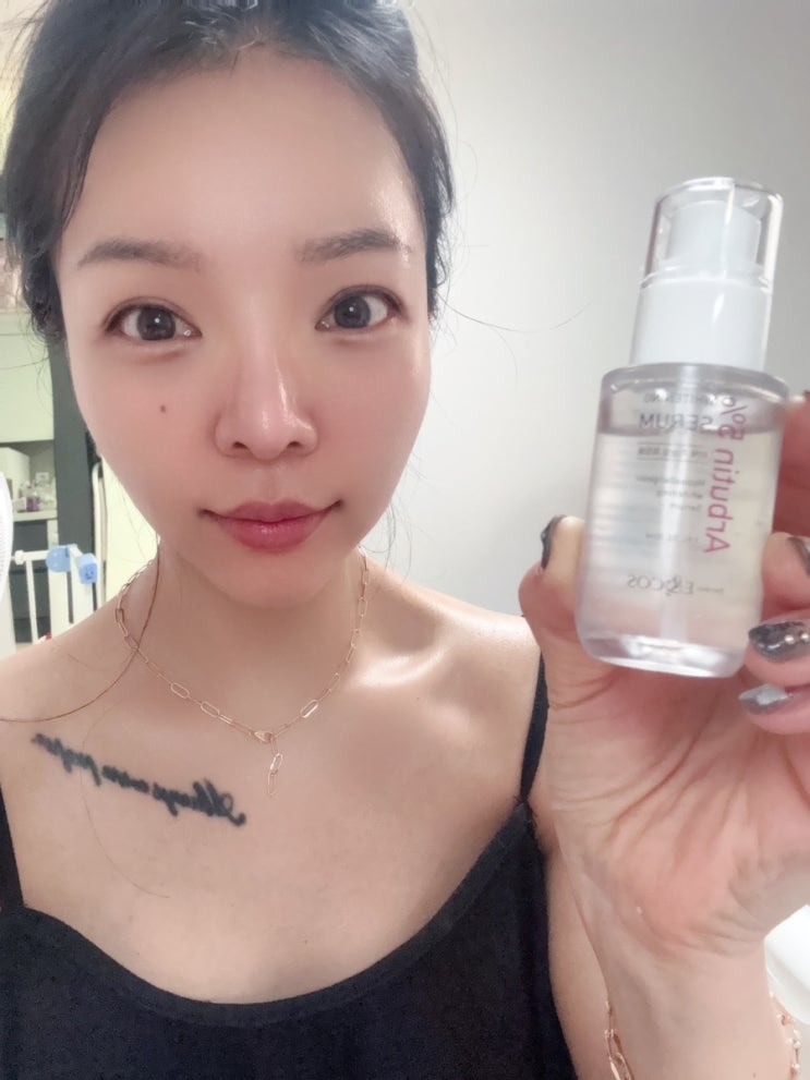  아침저녁 자극 없이 순한 기미앰플, 이엔코스 잡티세럼으로 환하게!