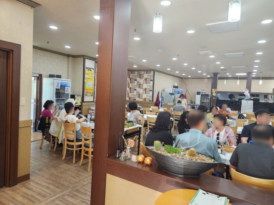 금강우렁쌈밥 사진 5
