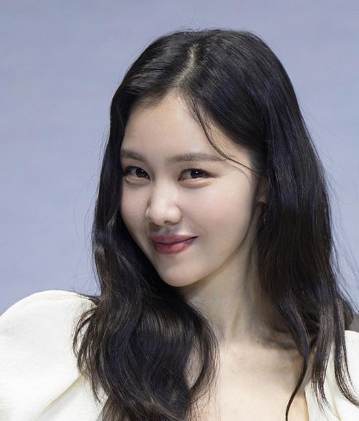 김예원의 반전 매력? 순둥한 줄만 알았더니...