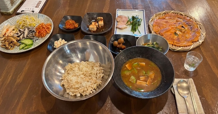 장모님보리밥 사진 3