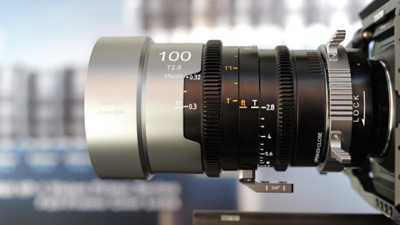 SIRUI IronStar 100mm Anamorphic Macro Lens, 아나모픽과 매크로의 새로운 만남