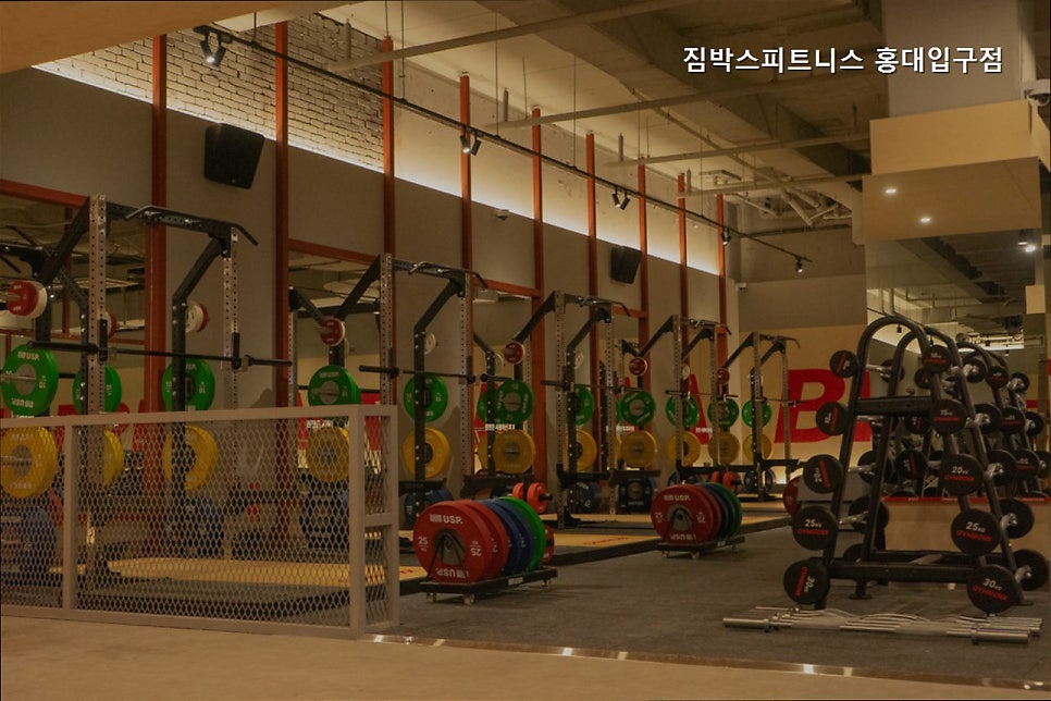 짐박스피트니스 홍대입구점 사진 1