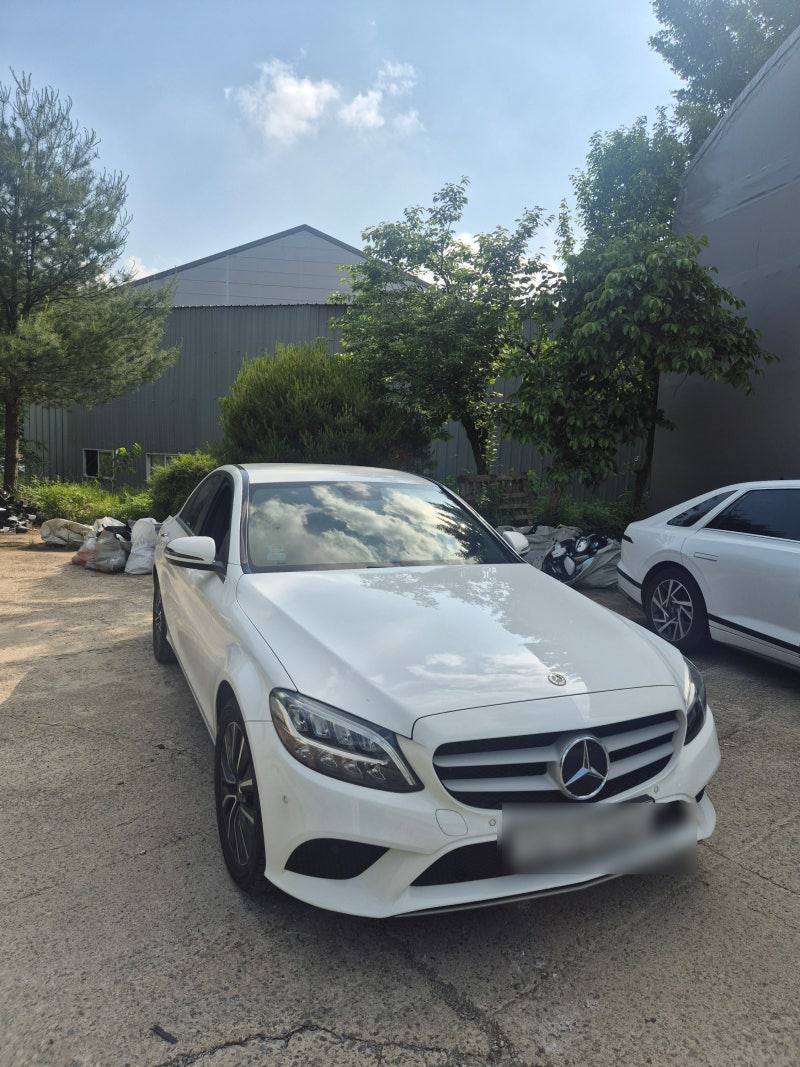 천안 사이드미러 수리 벤츠 c200 파손 수리
