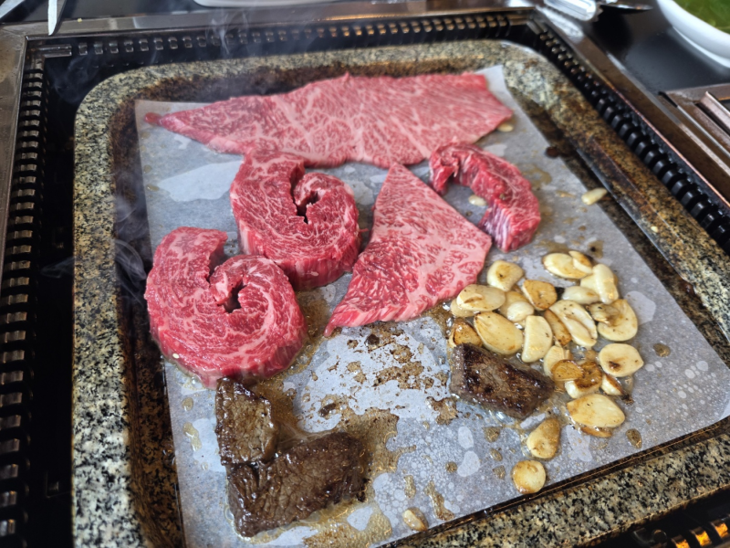 군산 한우 맛집 총체보리한우정육식당 군산점