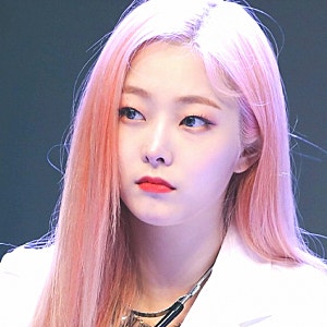 프리스틴 정은우 성형외과 실장 됐다, "먹고 살아야 했어요" 아이돌 시절 알바 고백
