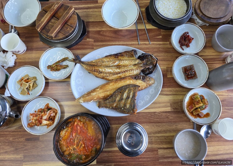  파주한식 원조1호공항마을 미도락 모둠 생선구이