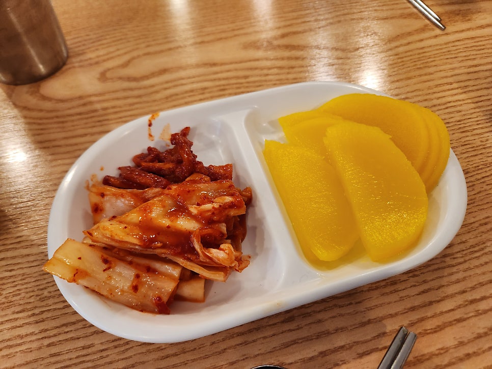 왕돈까스왕냉면 숭실대점 사진 6