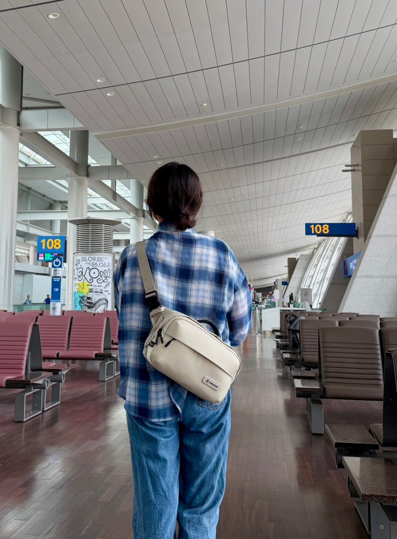 카메라 가방 따로 사지 마세요, 펠리칸 SX5 여행용 슬링백 추천