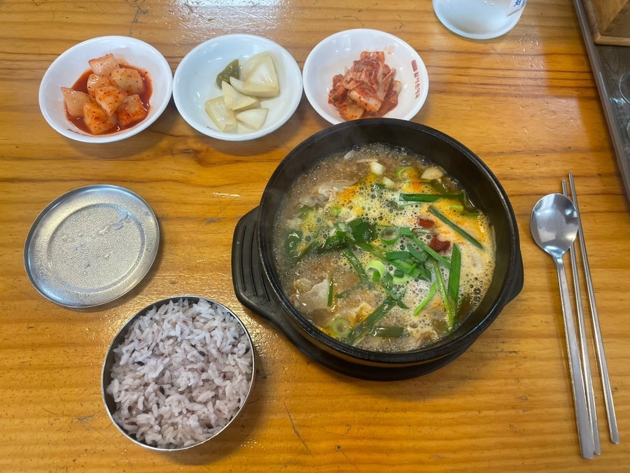 큰맘할매순대국 천안백석대점 사진 3
