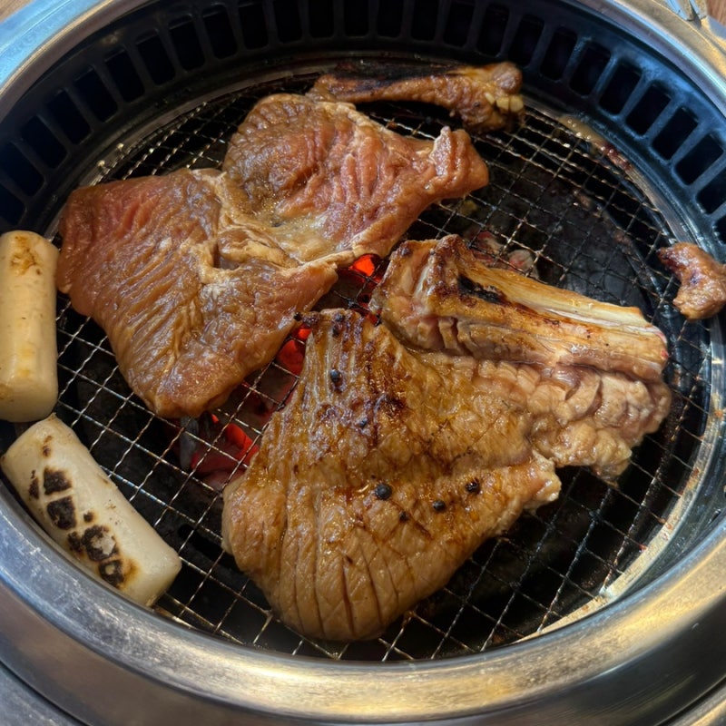 포항오천문덕맛집 찾는다면? 가족외식 모임에 좋은 [솔가숯불갈비 문덕점]