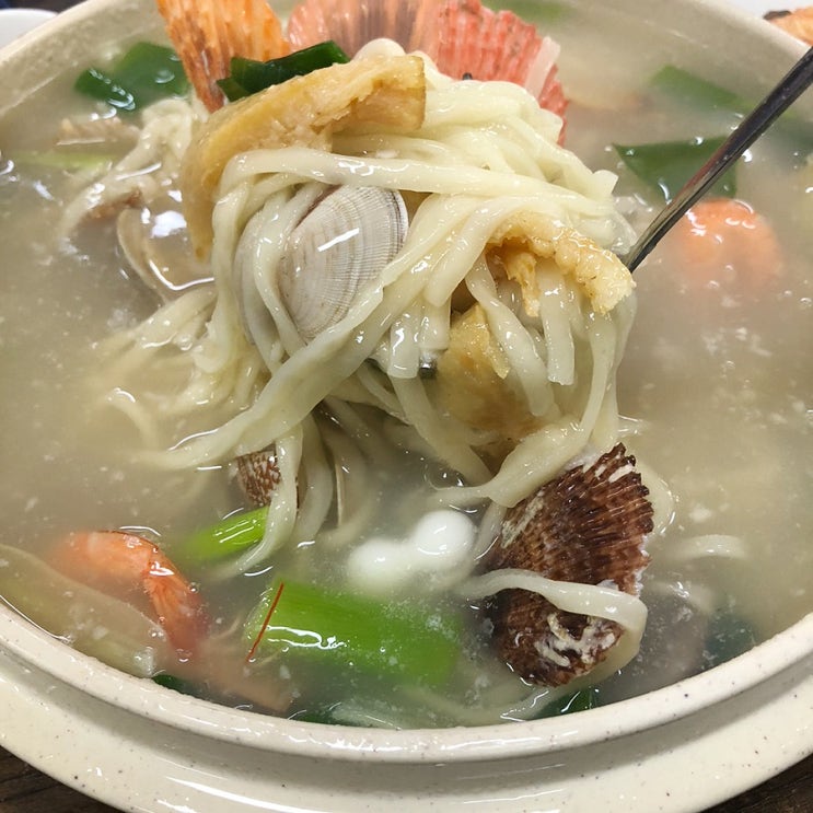  황해칼국수 2호점 내돈내산 영종도 해물칼국수 맛집 소주 판매