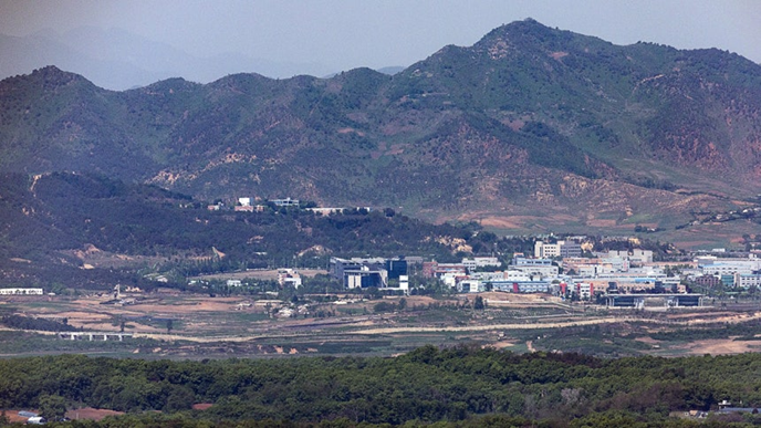국방부 <b>민통선 2 북상</b> 추진, 여의도 240배 군사보호구역 완화