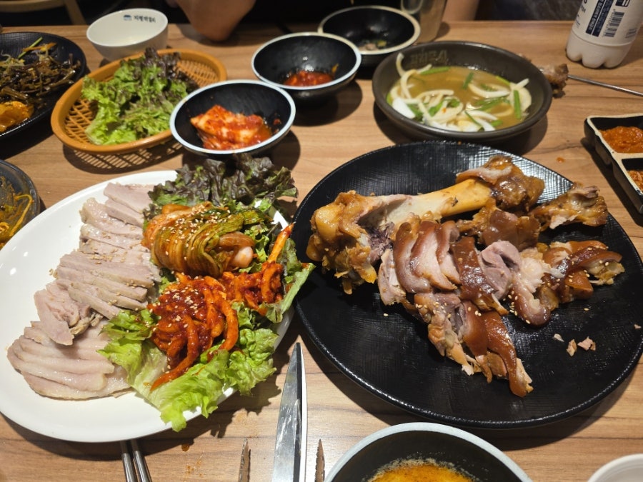 조선식탁 오정족발 사진 3