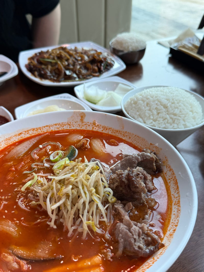 군산 중국집을 찾는다면 짬뽕관 군산내흥점