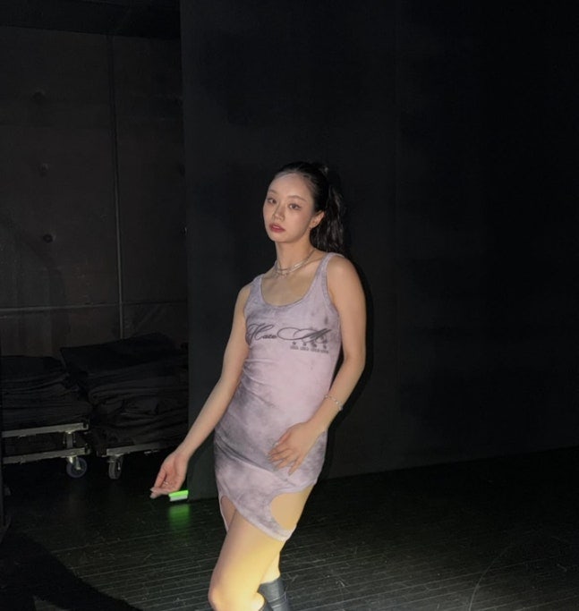 혜리, 뱃살 논란 직접 해명 "왜 꼭 날씬해야 프로?" 팬미팅 의상 후폭풍