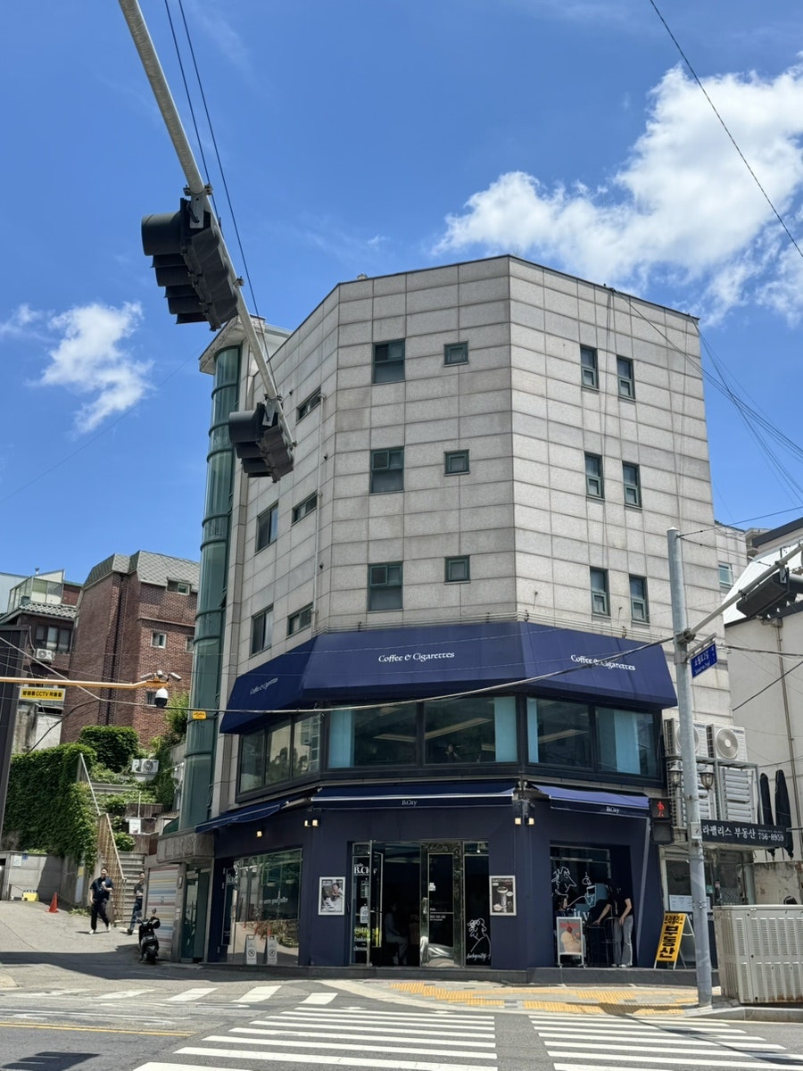 커피앤시가렛 BCity점 사진 3