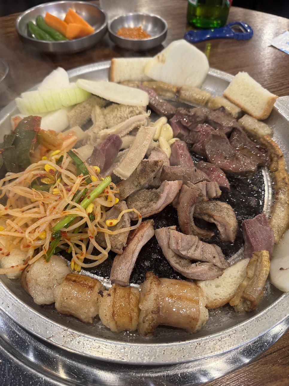 황소곱창구이 본점 사진 1