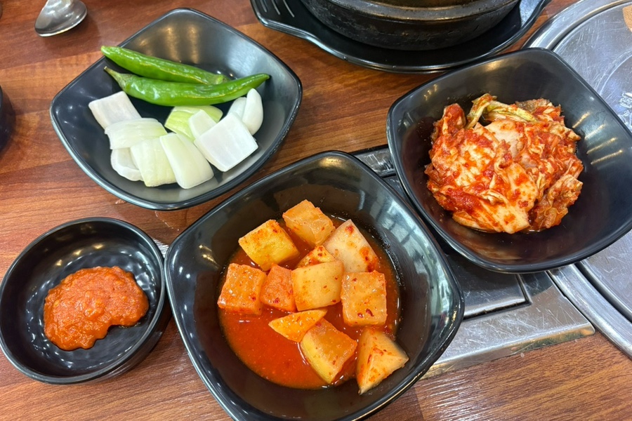 본가청기와감자탕 사진 3