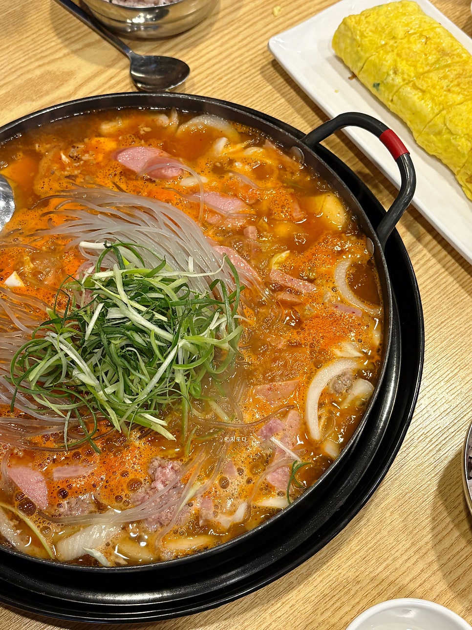 김뚜껑부대찌개 용답직영점 사진 1