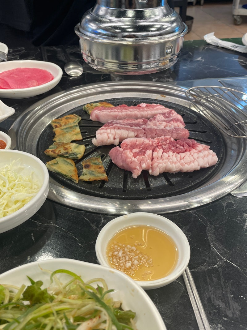 태태랑 데이트...아니고 먹방/ 울산 무거동 보성녹돈/ 무거동 고깃집/ 무거동 밥집/ 무거동 맛....