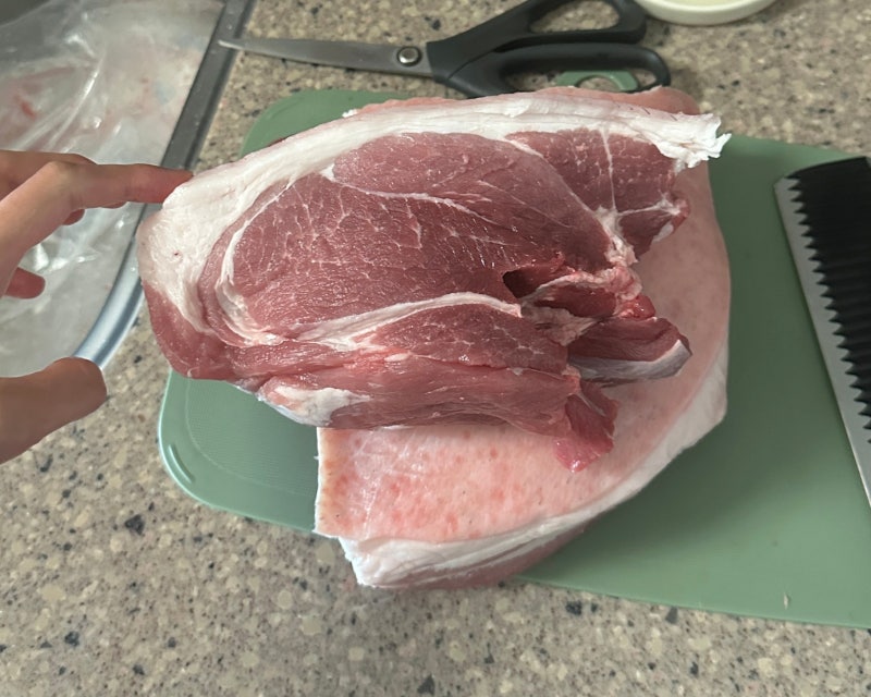 기름 적고 가격이 좋은 돼지고기 앞다리 원육 전지 손질 및 활용하기 (with 잘 써는 팁)
