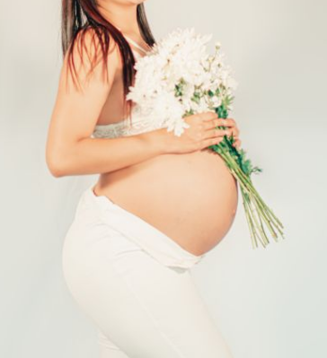 눈물이 시도 때도 없이 난다면? 산전 우울증 증상과 극복 방법