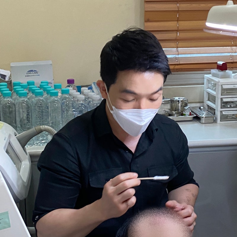 안 짜지는 딱딱한 여드름 염증주사 후 패임이 생겼다면 | 분당이지함
