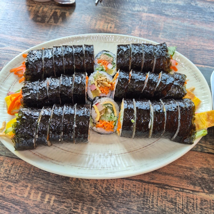 오로지김밥 사진 2