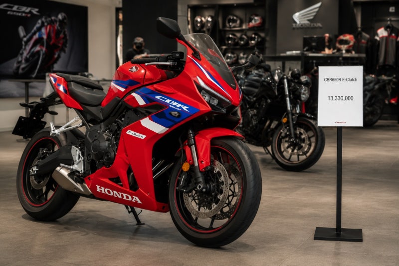 혼다 CBR650R E-클러치 리뷰: 가격·제원·성능 총정리, 입문부터 중급까지 추천하는 4기통 미들....