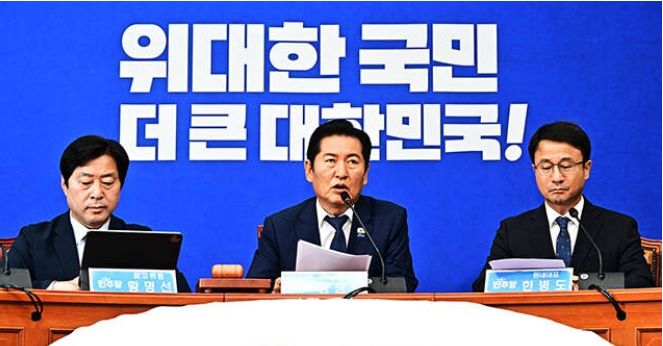 [긴급속보] 민주당 “정청래, 이재명 <b>대통령 귀국</b> 마중 미정”... 