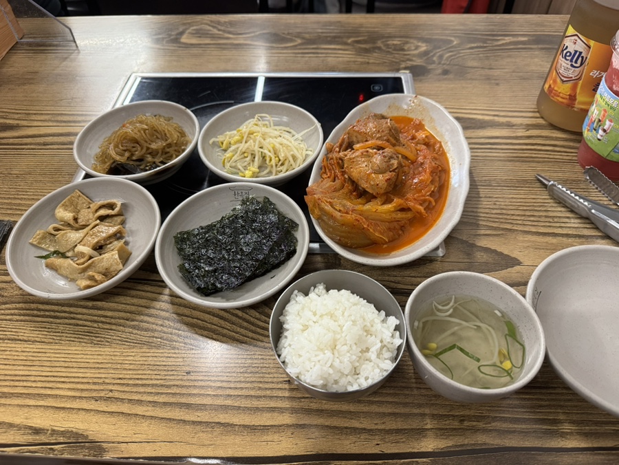 한옥집김치찜 서대문본점 사진 6