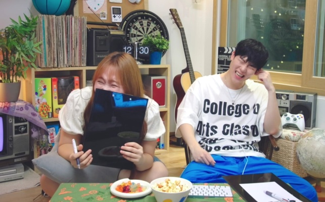 아주 사적인 진심 <b>연애실험실</b> D-DAY, <b>찰스엔터</b> 과몰입 현상