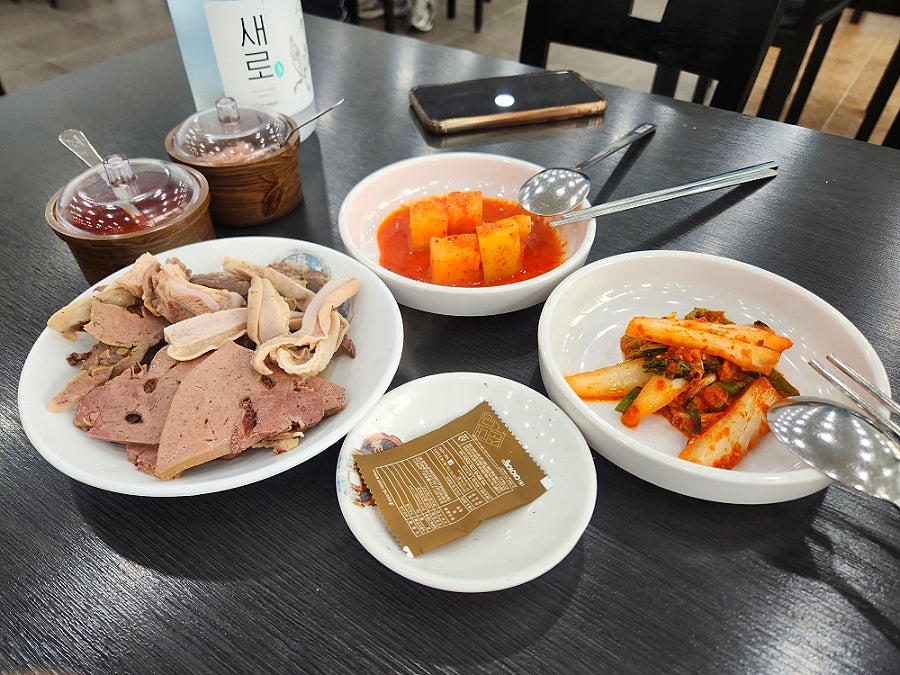 오마니순대국뼈해장국 사진 6