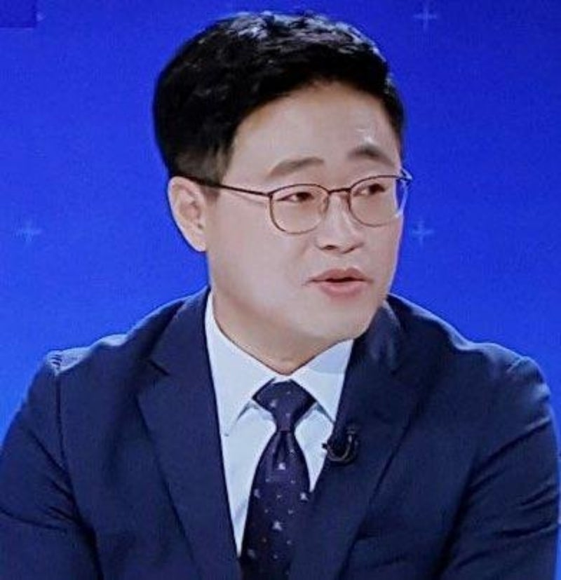 '새누리당 출신 평론가' 장성철 학력은? 건국대 졸업 후 국방대 대학원 진학