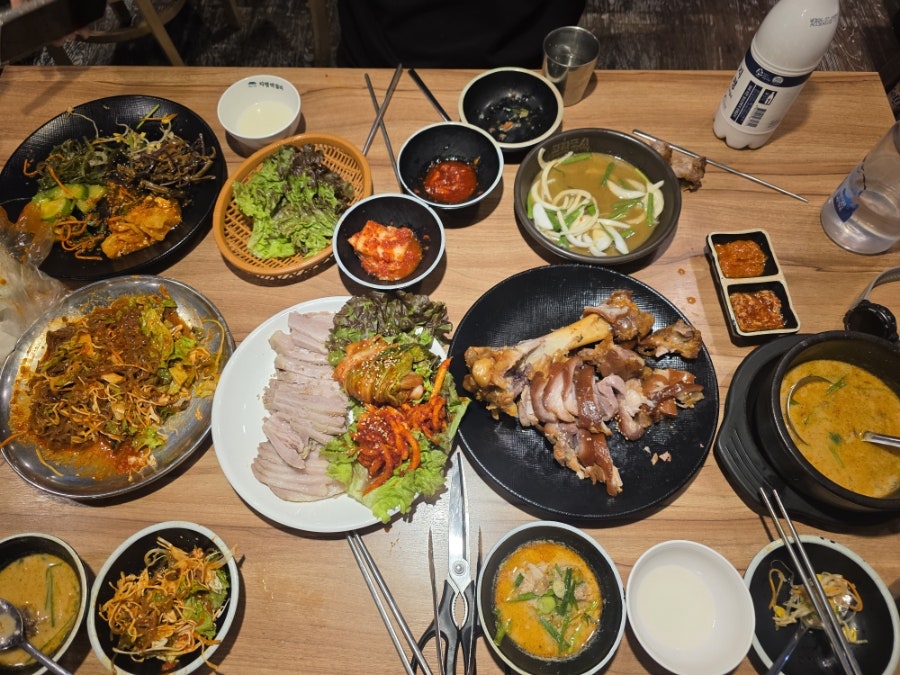 조선식탁 오정족발 사진 2