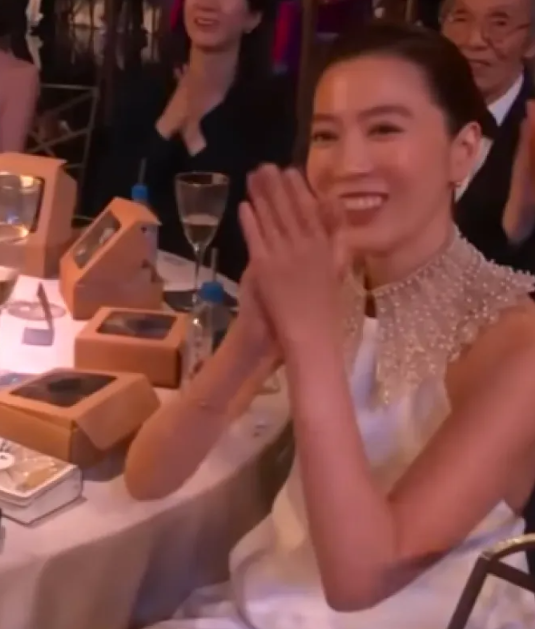 イム・セリョン、イ・ジョンジェの子供、慰謝料、イ・ジェヨンとの離婚、年齢まで、イム・セリョンのプロフィールを徹底解説！