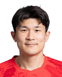 (축구선수)김민재 프로필 | 나이 키 학력 재산 가족관계 총정리