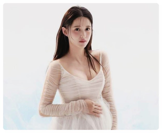  제왕절개 2일 만에 러닝머신? 8남 5녀 K-장녀 출신 배우가 출산 직후 보여준 소름 돋는 근황.jpg