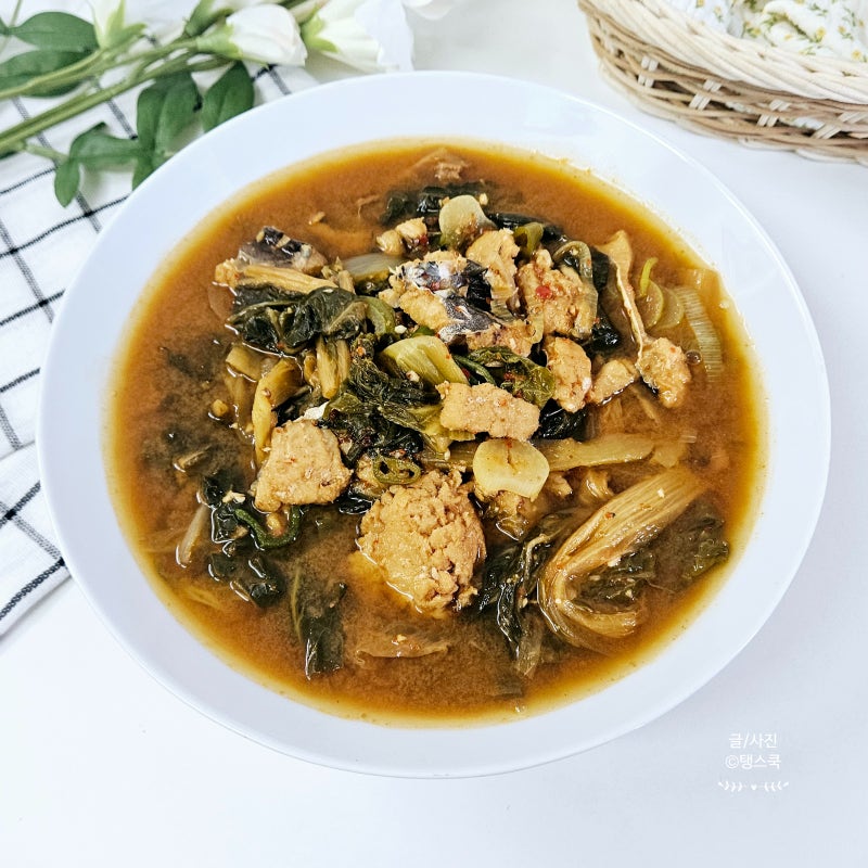 초복 요리 고민 끝! 국물까지 싹 비운 장어탕 끓이는법