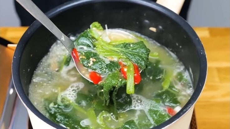 투박하지만 어머니의 깊은 손맛이 담긴 호박잎된장국 끓이는 법 보관법- 김대석 셰프